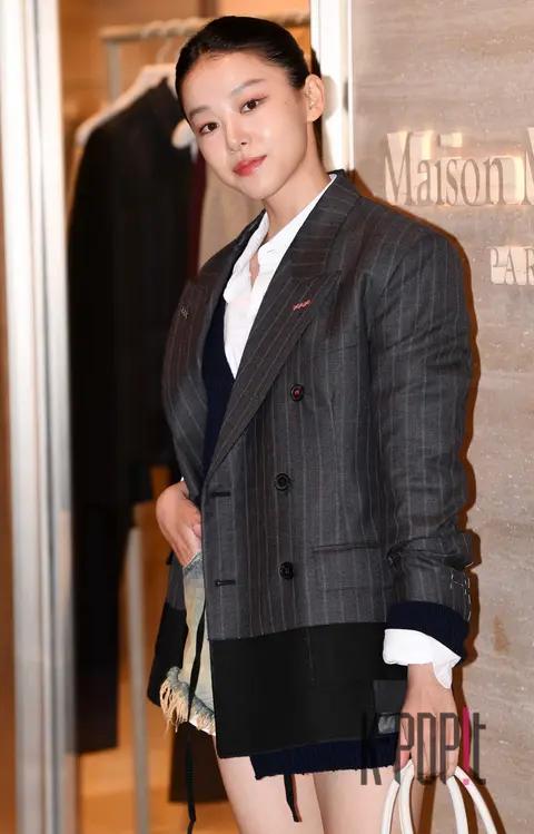 Lee Ju-myung — Launch