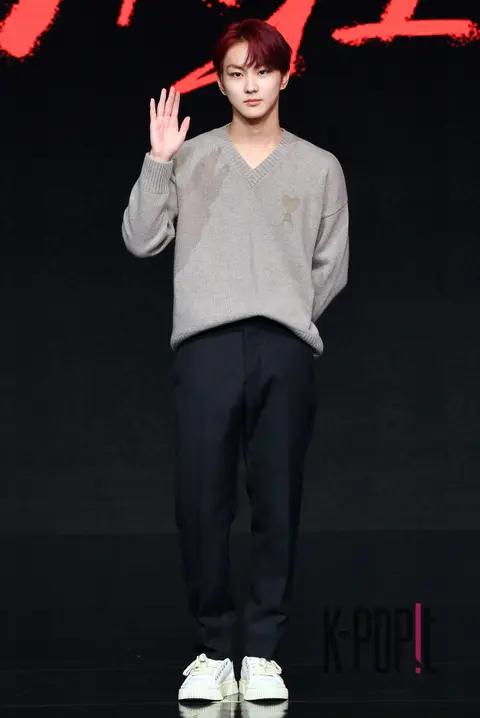 Jungwon (ENHYPEN) — Showcase