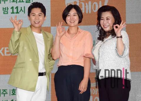 Yang Se-hyung, Director Jung Mi-young, Oh Eun-young — Ok Ok It's Okay Production Briefing