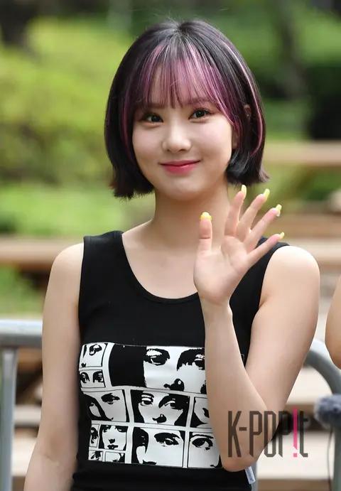 Eunha (VIVIZ) — Music Bank Arrival