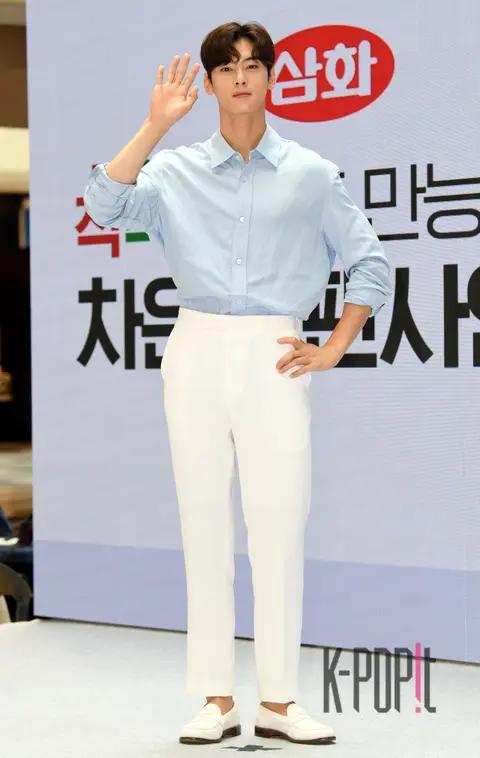 Cha Eun-woo — Launch