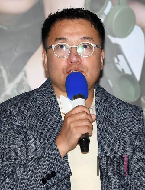 Park Gyu-tae (director) — 6:45 Production Briefing