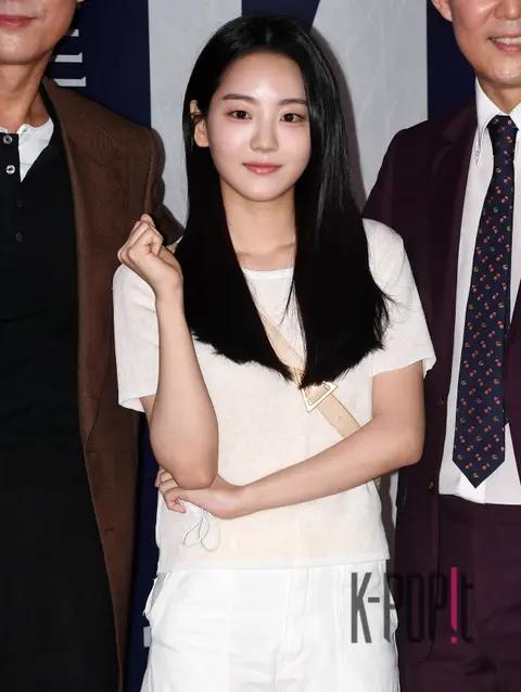 Cho Yi-hyun — Hunt VIP Premiere