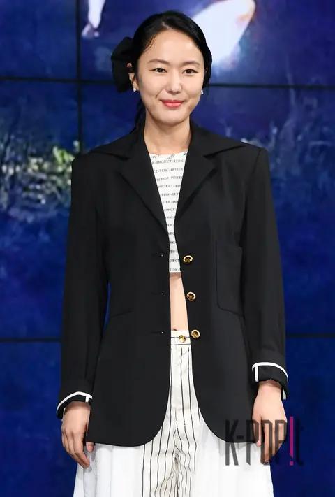 Yun Jin-seo — Model Family Production Briefing