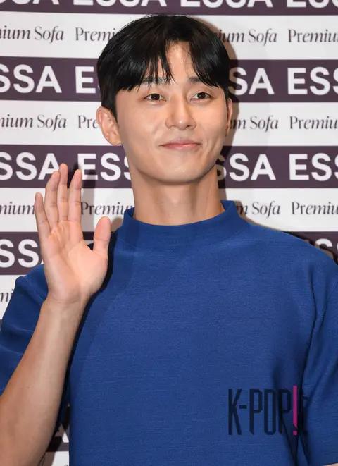 Park Seo-joon — Launch