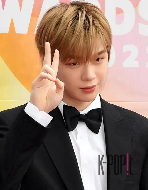 Kang Daniel — Heart Dream Awards Red Carpet