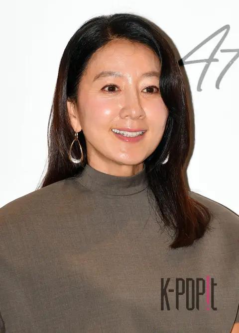 Kim Hee-ae — Launch