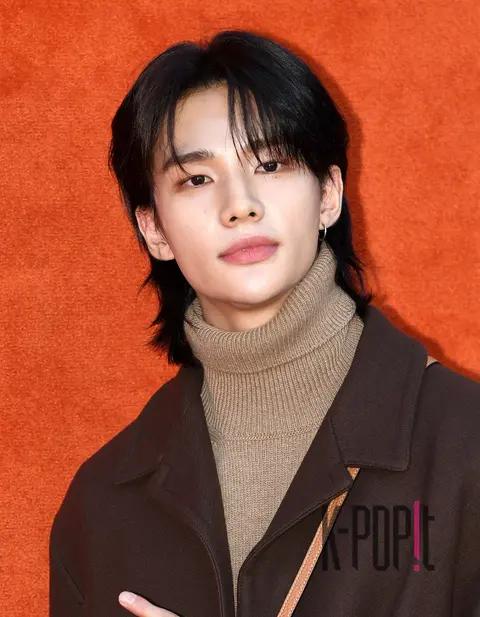 Hyunjin (Stray Kids) — Launch
