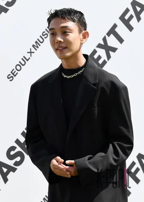 Yoo Ah-in — Launch