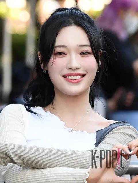 Haram (BILLIE) — Music Bank Arrival