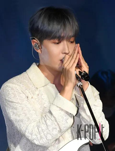 Kim Jaehwan — Showcase