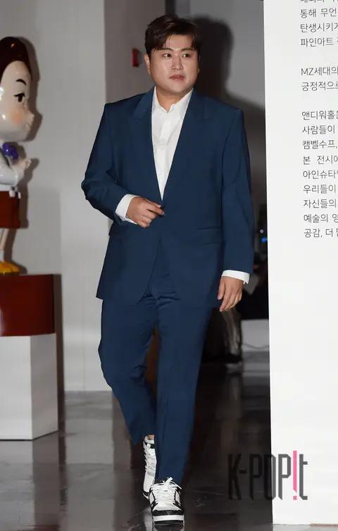 Kim Ho-joong — Kim Ho-joong Exhibition