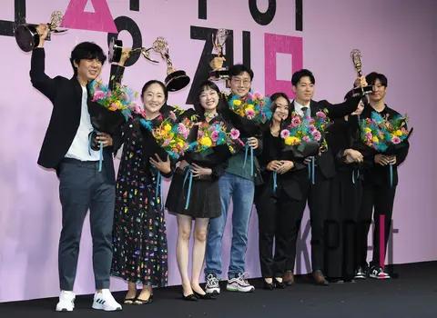 LSH — Emmy Award-Winning Squid Game Press Conference