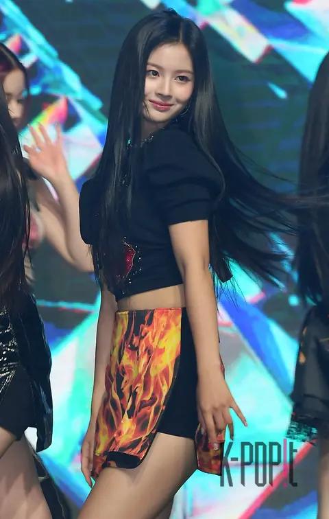 Seol-yun (NMIXX) — NMIXX Showcase