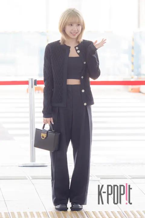 Chaeyoung (TWICE) — Airport