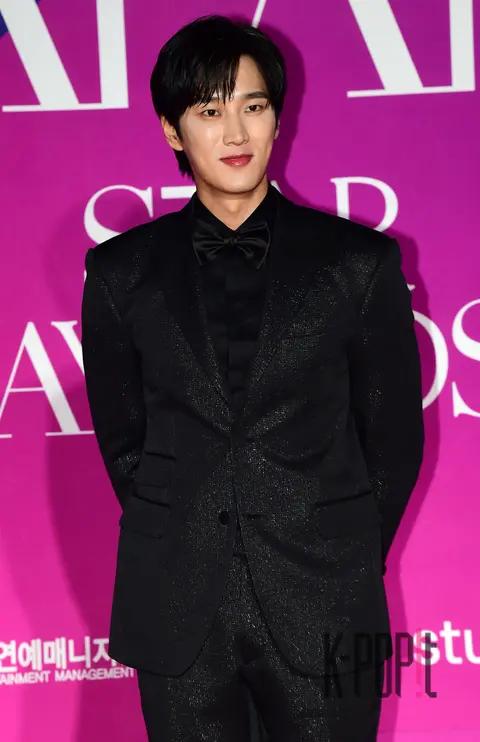 Ahn Bo-hyun — APAN Awards