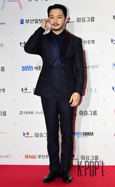 Byun Yo-han — Busan Buil Film Awards