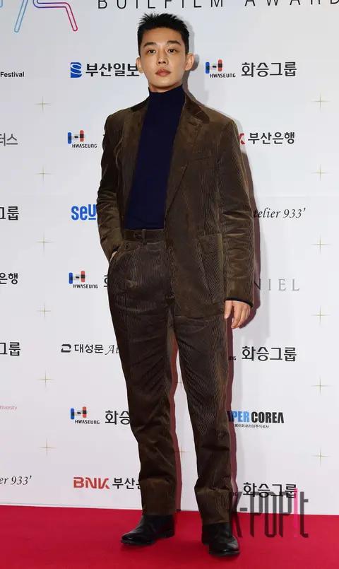 Yoo Ah-in — Busan Buil Film Awards