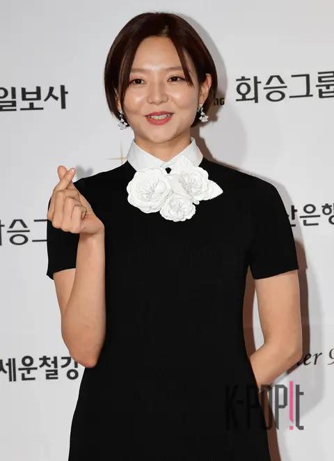 Lee Som — Busan Buil Film Awards