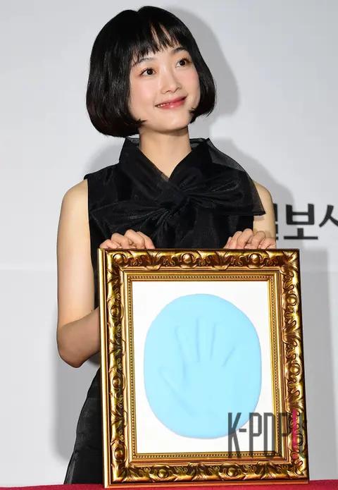 Lee Yu-mi — Busan Buil Film Awards