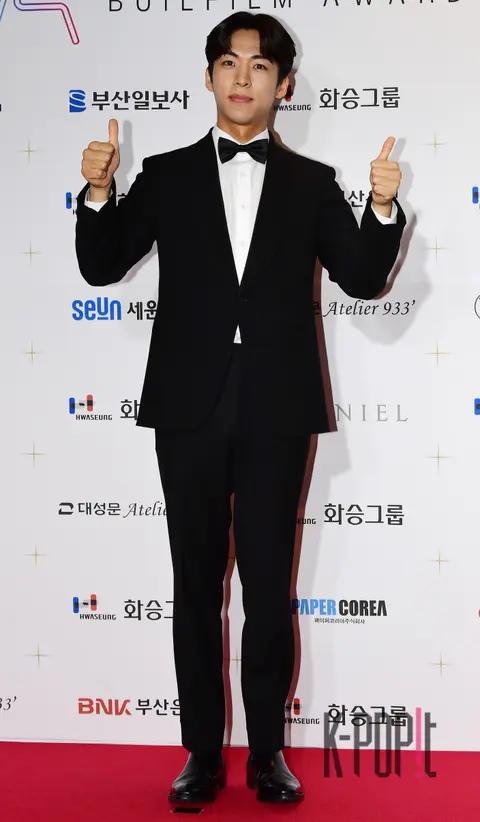 Ju Jong-hyuk — Busan Buil Film Awards