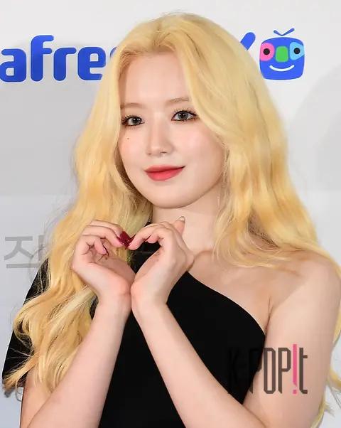 Shuhua ((G)I-DLE) — The Fact Music Awards