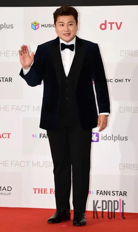 Kim Ho-joong — The Fact Music Awards