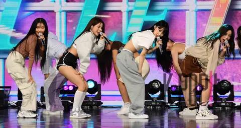 MAMAMOO — Showcase