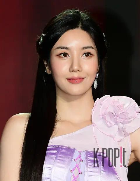 Kwon Eun-bi — Showcase