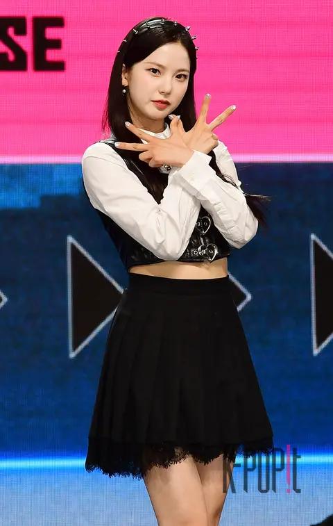 Choi Yujin (Kep1er) — Showcase