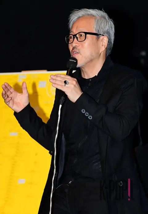 Kim Jong-jin — Spring Summer Fall Winter Press Conference