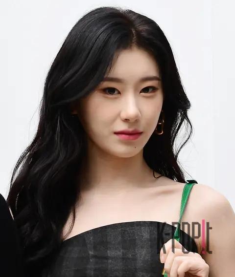 Chaeryeong (ITZY) — Launch