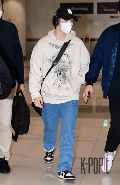 Kang Daniel — Airport