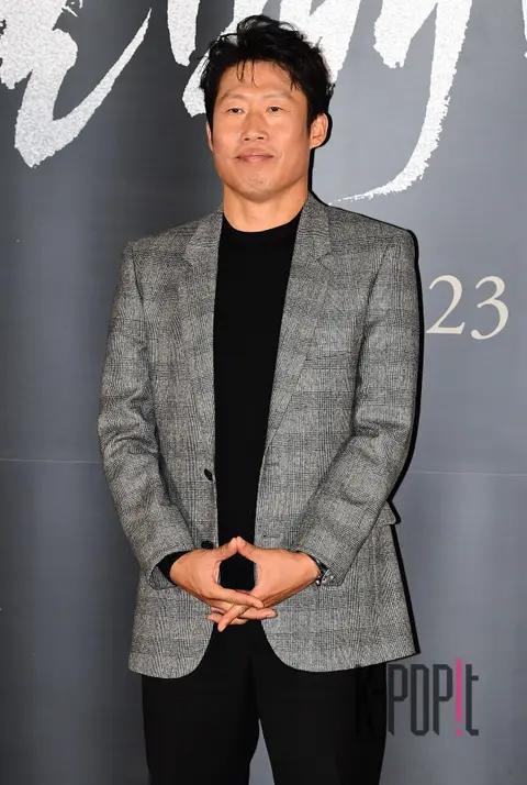 Yoo Hae-jin — Night Owl Production Briefing