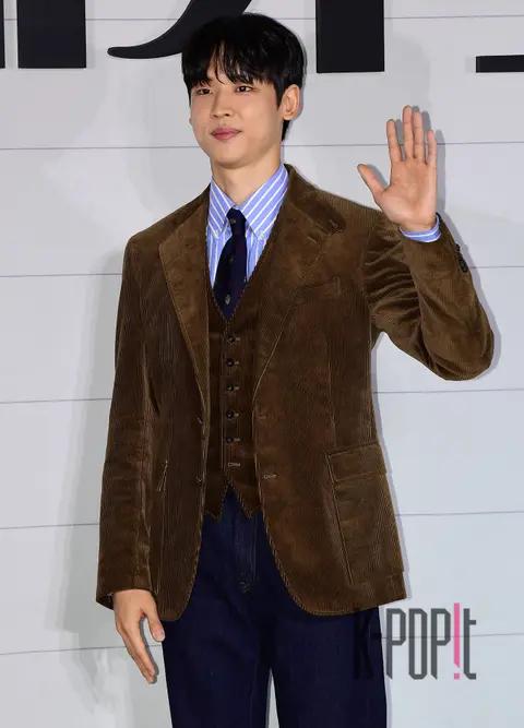 Byeon Woo-seok — 20th Century Girl Production Briefing