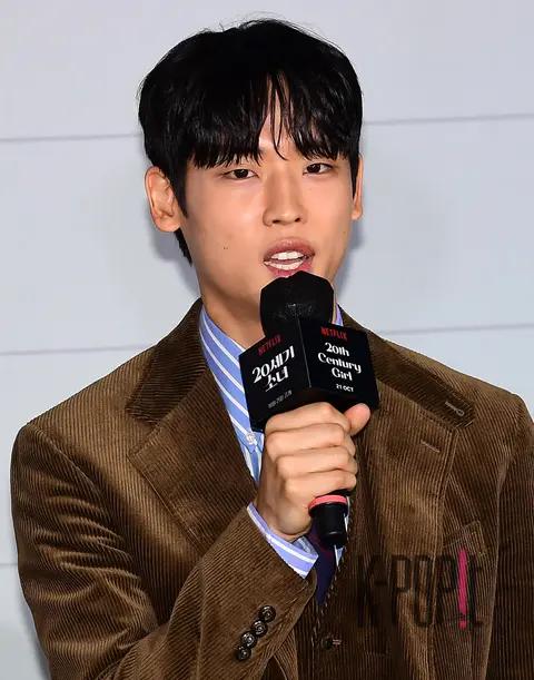 Byeon Woo-seok — 20th Century Girl Production Briefing