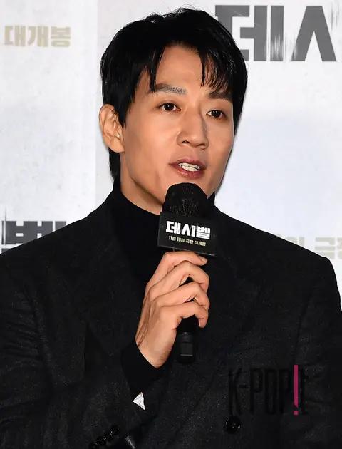 Kim Rae-won — Decibel Production Briefing