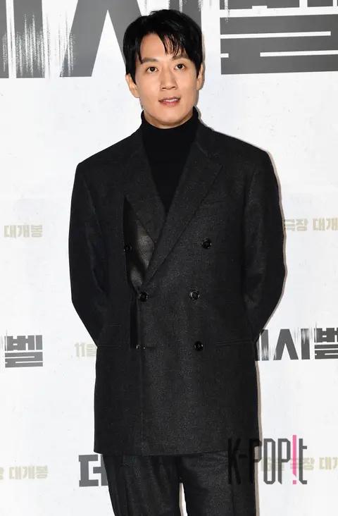 Kim Rae-won — Decibel Production Briefing