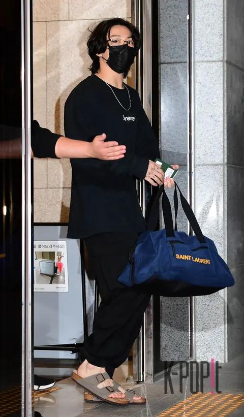 Jungkook (BTS) — Airport