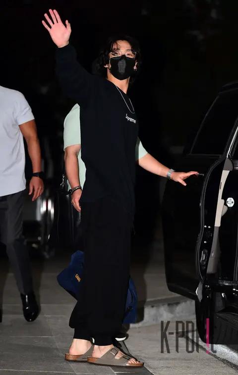 Jungkook (BTS) — Airport