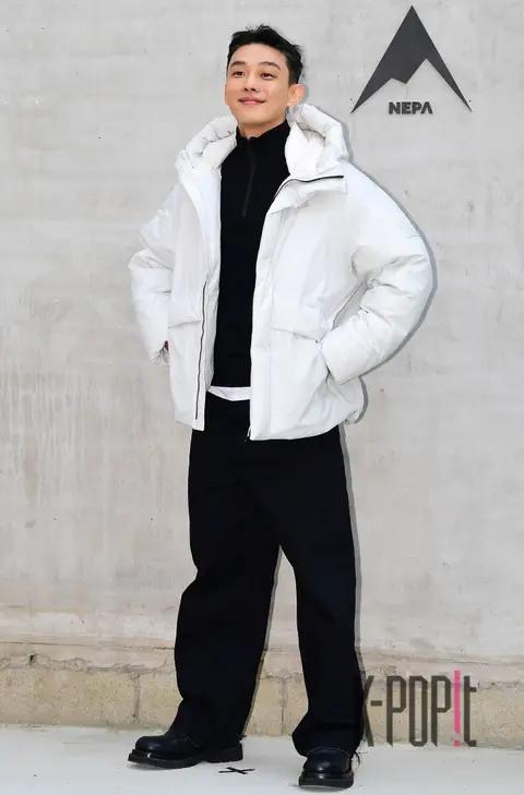 Yoo Ah-in — Launch