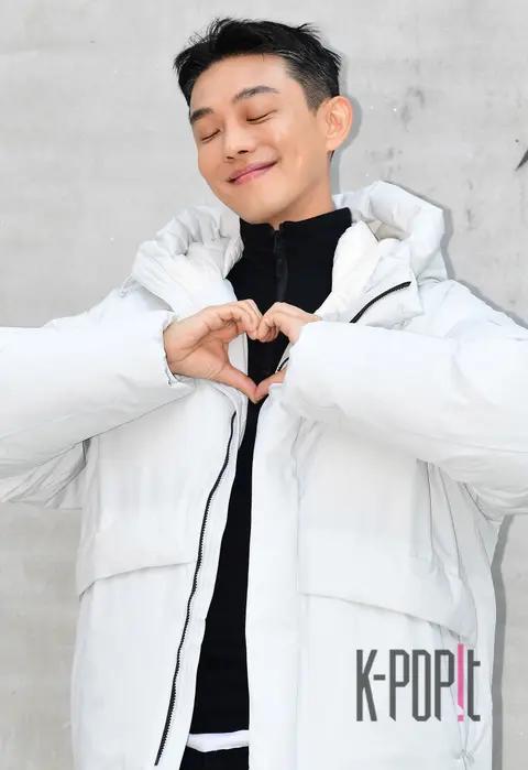 Yoo Ah-in — Launch