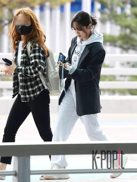 Kim Se-jeong — Airport