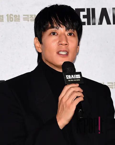 Kim Rae-won — Decibel Press Premiere