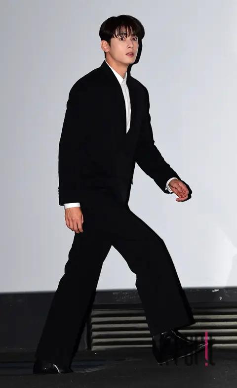 Cha Eun-woo — Decibel Press Premiere