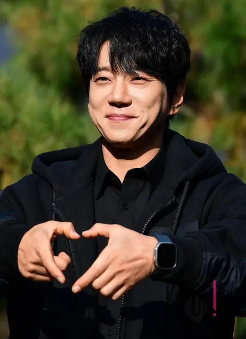 Hwang Chi-yeul — Arrival