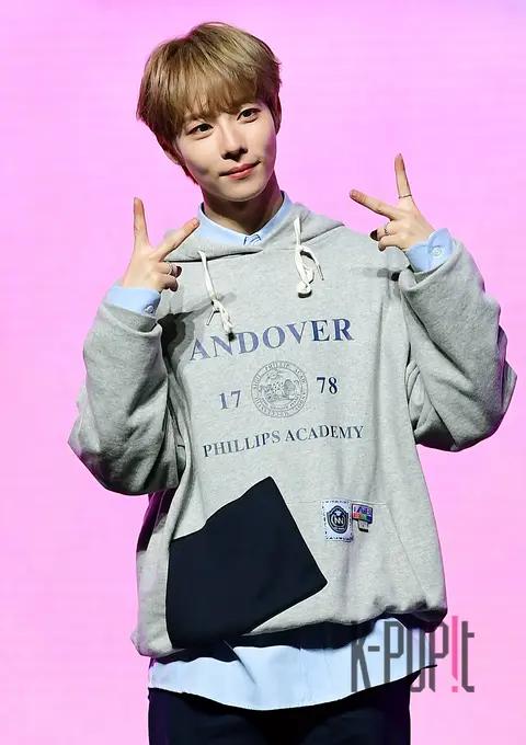 Jewon (Nine.I) — Showcase