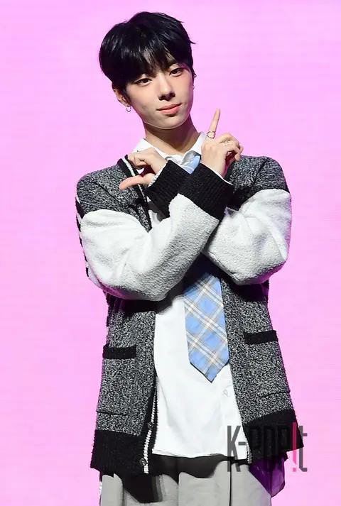 Jiho (Nine.I) — Showcase