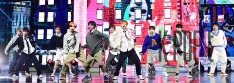 NINE.I — Showcase