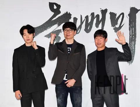 Ryu Jun-yeol, Director Ahn Tae-jin, Yoo Hae-jin — Night Owl Press Screening